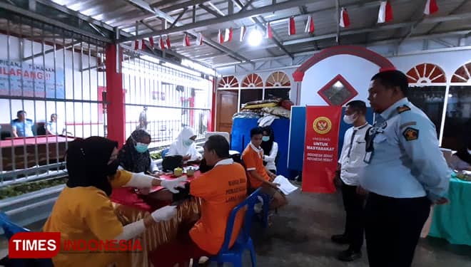 Gandeng BINDA Sumsel, Lapas Pagaralam Vaksinasi Puluhan Warga Binaan
