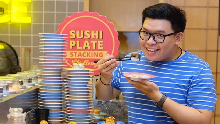Berkat Hobi Traveling dan Kuliner, Erwin Putra Jadi Seorang Selebgram
