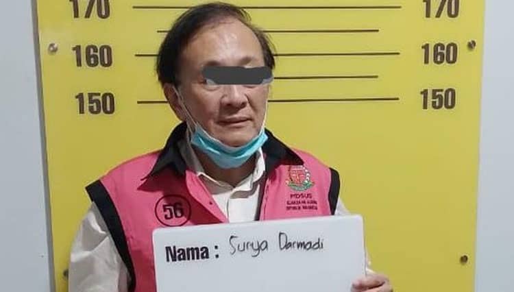 Surya Darmadi Sakit Saat Dilakukan Proses Pemeriksaan