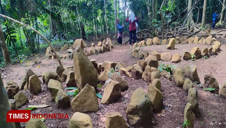 Situs Batu Melingkar di Tasikmalaya, Diyakini Warisan Leluhur Sunda