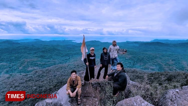 Ini Dia, 5 Bukit Terindah di Pacitan yang Cocok Didaki Pecinta Alam