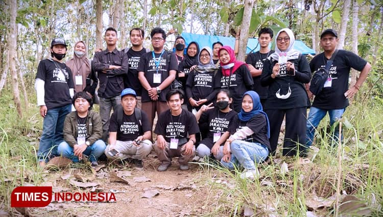 Pantai Pulau Merah Banyuwangi, Saksi Sejarah Pelarungan Abu Jenazah Raja Blambangan Prabu Tawangalun