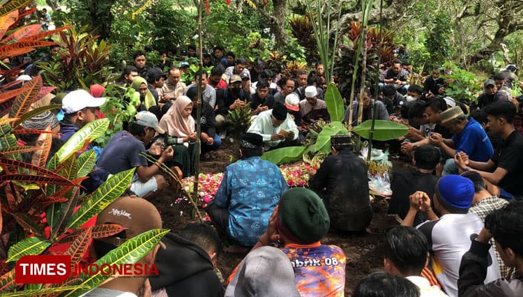 Kisah Korban Jiwa ke-135 Tragedi Kanjuruhan yang Berstatus Positif Covid-19