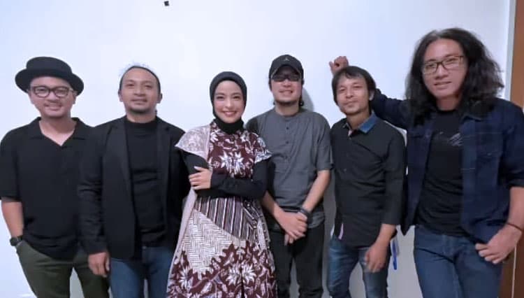 Tantri Hingga Letto Sukses Meriahkan Malam Mangayubagyo Muktamar ke-48 Muhammadiyah