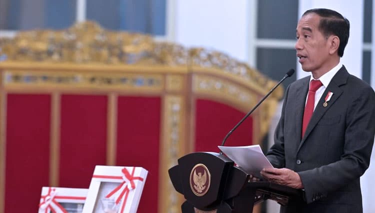 Hadapi Ekonomi Global 2023, Jokowi: Kita Termasuk yang Terbaik
