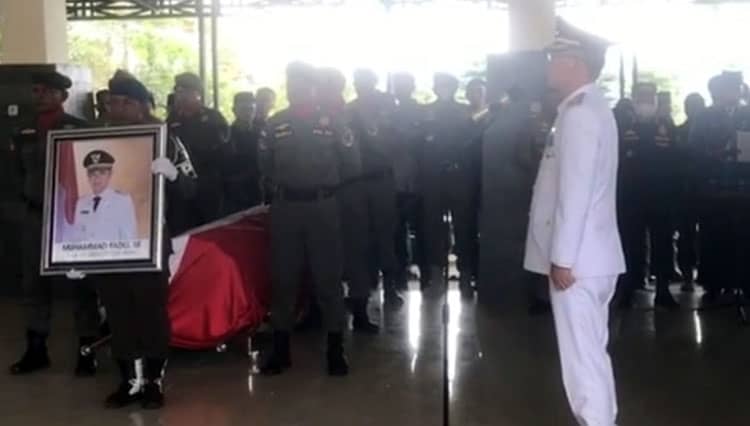 Wawali Pagaralam M Fadli Meninggal Dunia, Alpian Pimpin Upacara Pelepasan Jenazah