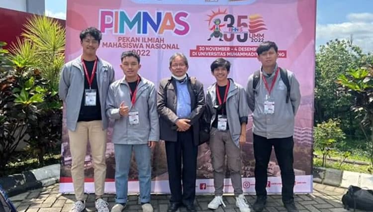Alat Penyadap Karet Karya Mahasiswa ITB Raih Medali Emas di PIMNAS 2022