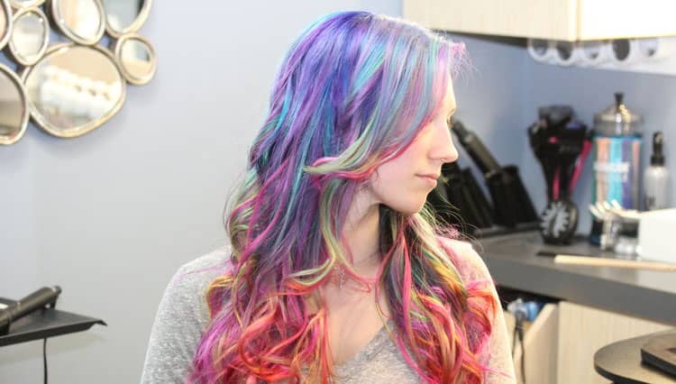 Tren Warna Rambut 2023, Lebih Nyala!