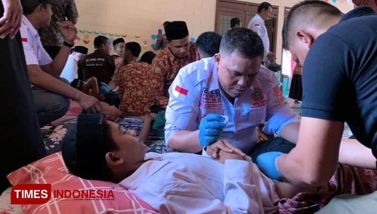 Kenang Tsunami Aceh, PPNI Nagan Raya Gelar Khitan Gratis