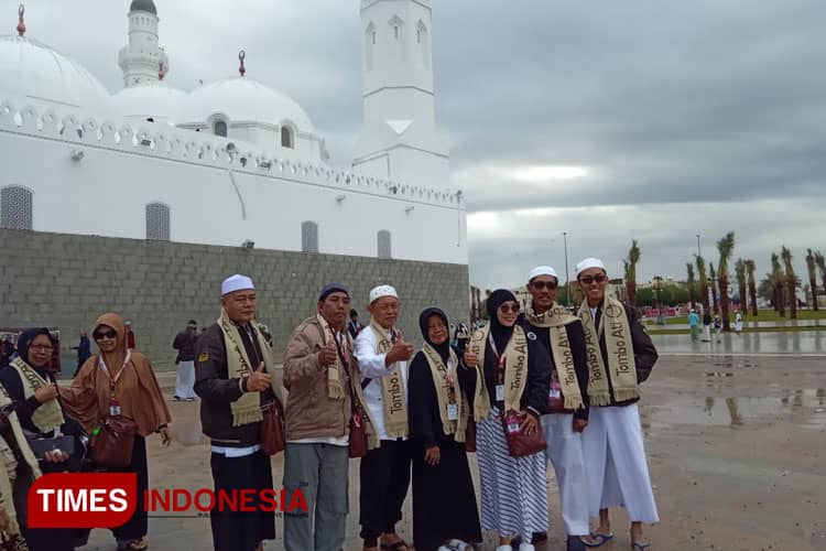 Umrah Bareng Tombo Ati (2): Mendapat Pahala Umrah Sebelum Umrah