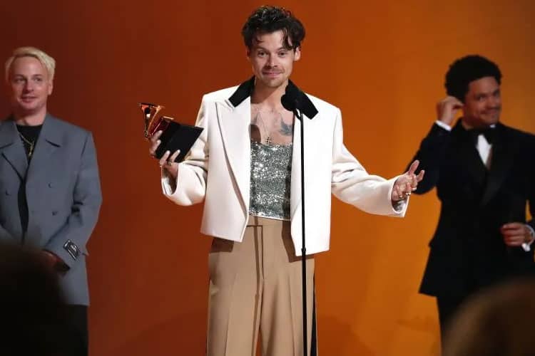 Lewat Harry's House, Harry Styles Menangkan Album of The Year di Grammy Awards 2023