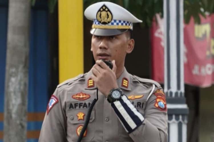 Satlantas Polres Ponorogo Beri 50 Teguran saat Operasi Keselamatan Semeru 2023