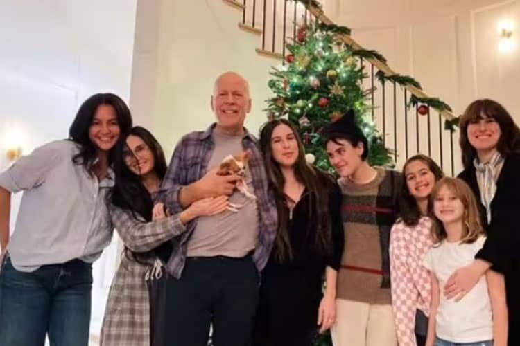 Aktor Bruce Willis Didiagnosis Demensia
