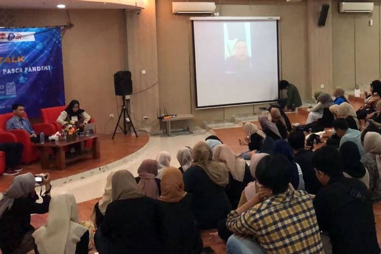 Finance Talk, Fathan Subchi DPR RI: Sektor Jasa Keuangan Tumbuh Baik dan Optimal