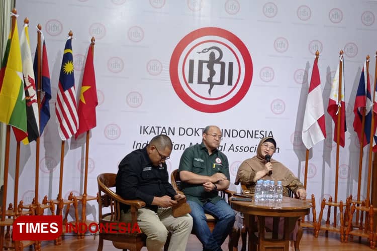 Siaga Pandemi, PB IDI Imbau Masyarakat Jaga Perilaku Hidup Sehat