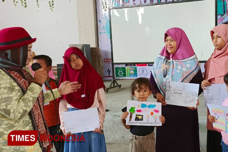Madiun Creative Network Kenalkan Menggambar Berbasis Sejarah