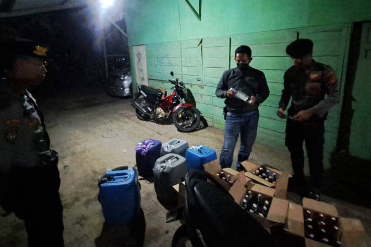 Jelang Ramadan 2023, Polres Banjar Sita Puluhan Botol Miras