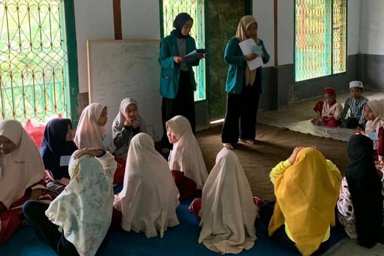 Menyambut Haflah, Mahasiswa kandidat Sarjana Mengabdi, Gelar Perlombaan di TPQ Al Azhar