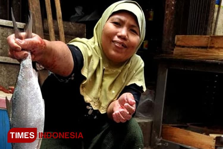 Tradisi di Gresik Jelang Lebaran: Pasar Bandeng, Kolak Ayam dan Malam Selawe