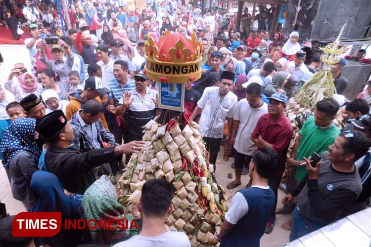 Festival Kupatan Lamongan, Tradisi Peninggalan Sunan Sendang Dhuwur
