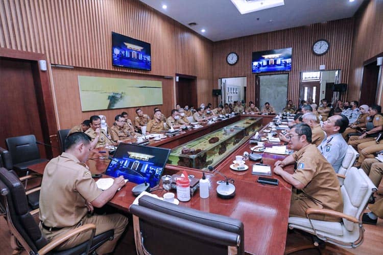 Plh Wali Kota Bandung Minta Camat Harus Proaktif Bangun Kota Bandung