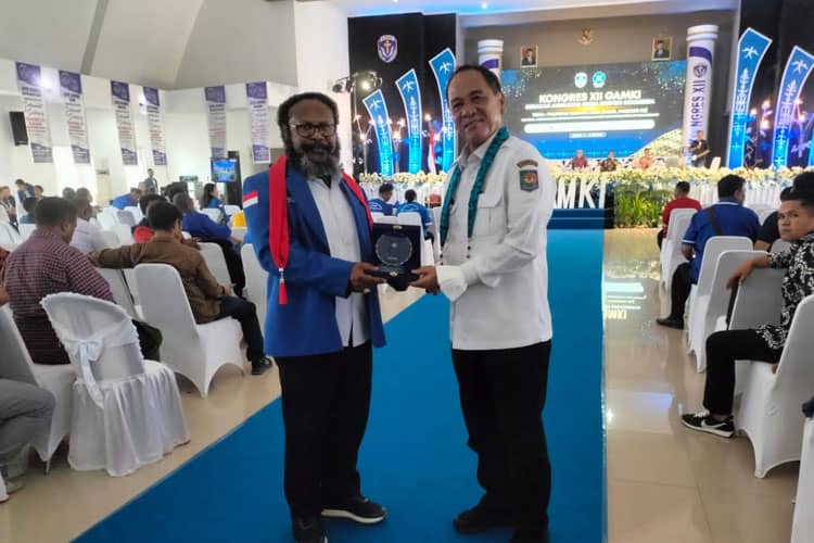 Dukungan Peserta Kongres, Wilem Wandik Kembali Maju Sebagai Ketum GAMKI