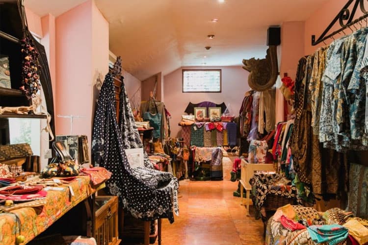 Berkunjung ke ‘Shanghai Noon Boutique’ Hotel Tugu Malang, Serasa Menjelajah Mesin Waktu