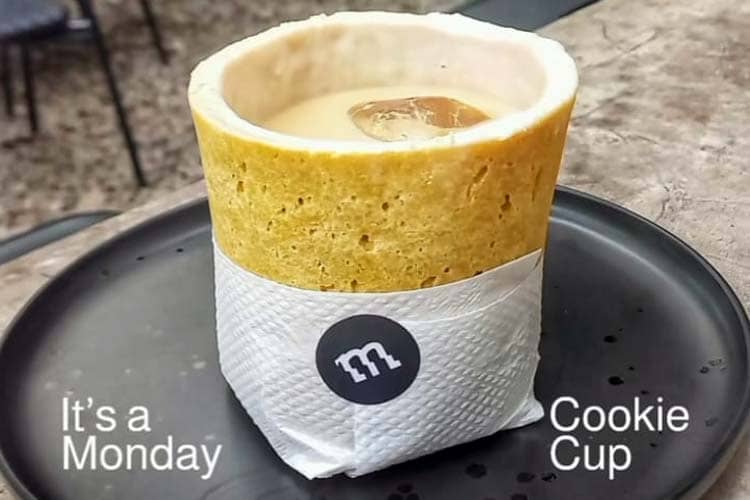 Di Kafe Monday coffe co. Bandung, Kamu Bisa Ngopi yang Gelasnya Bisa Dimakan