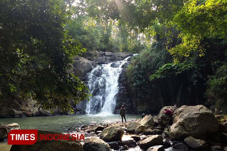 Melancong ke Air Terjun Kedung Angin Banyuwangi, Bakal Terhipnotis oleh Keasriannya