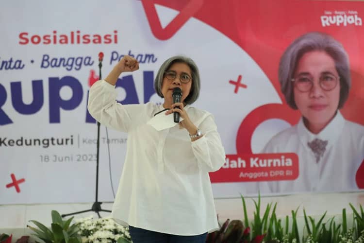 Indah Kurnia Bersama BI Gelar Sosialisasi Cinta, Bangga, dan Paham Rupiah di Sidoarjo