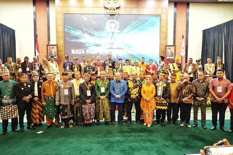 Silaturahmi Raja dan Sultan, Tuntut MPR Kembali Sebagai Lembaga Tertinggi Negara