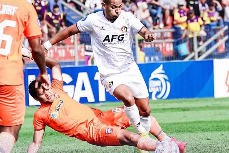 Gol Injury Time Selamatkan Persik Kediri dari Kekalahan l
