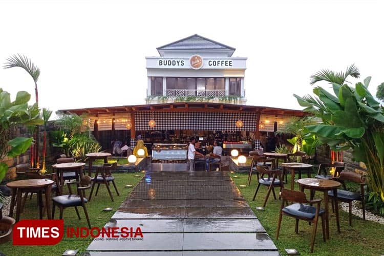 Buddy's Coffee Majalengka Vibesnya Bali Banget, Menunya Enak Semua