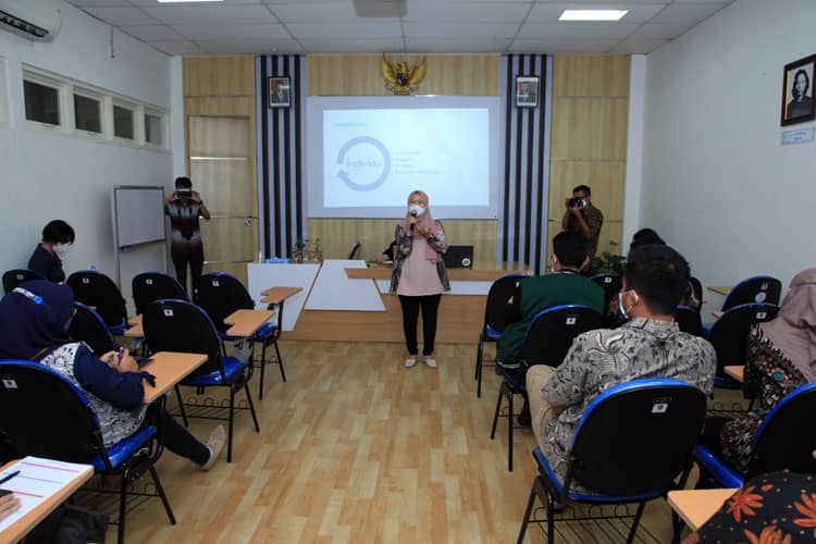Pentingnya Manajemen Stres dan Regulasi Waktu untuk Tenaga Kesehatan