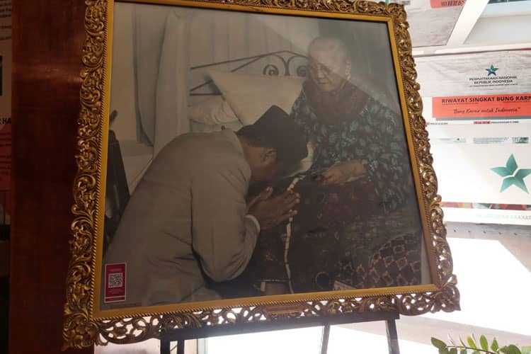 Museum dan Perpustakaan Bung Karno, Wisata Sejarah di Kota Blitar