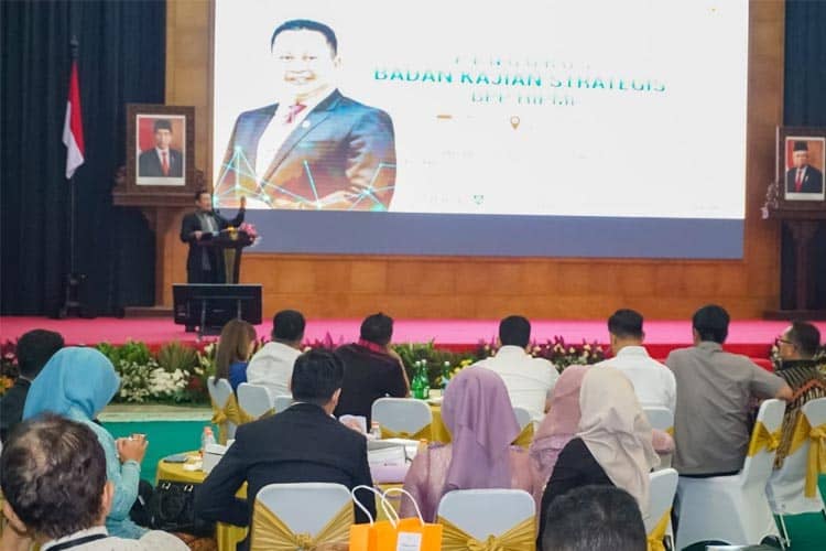 Ketua MPR RI Ajak HIPMI Tumbuh Kembangkan UMKM