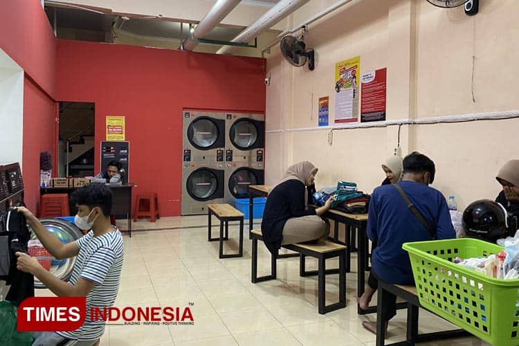 Mengenal Self Service Laundry yang Mulai Menjamur di Kota Malang