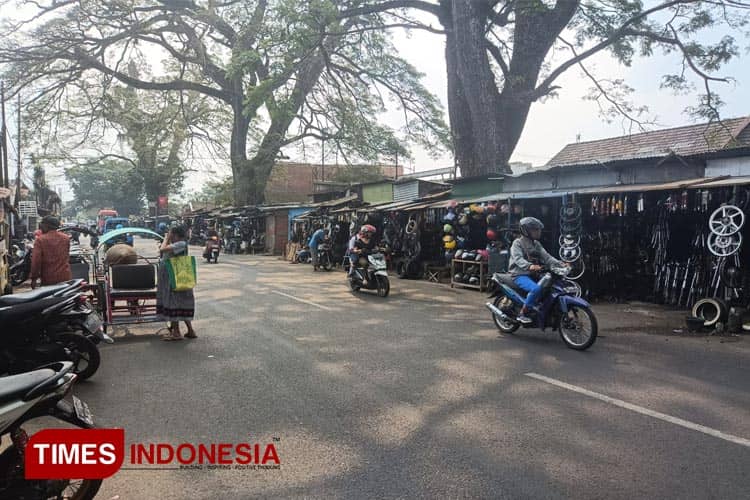 Pasar Comboran, Pusat Perbelanjaan Barang Bekas di Kota Malang