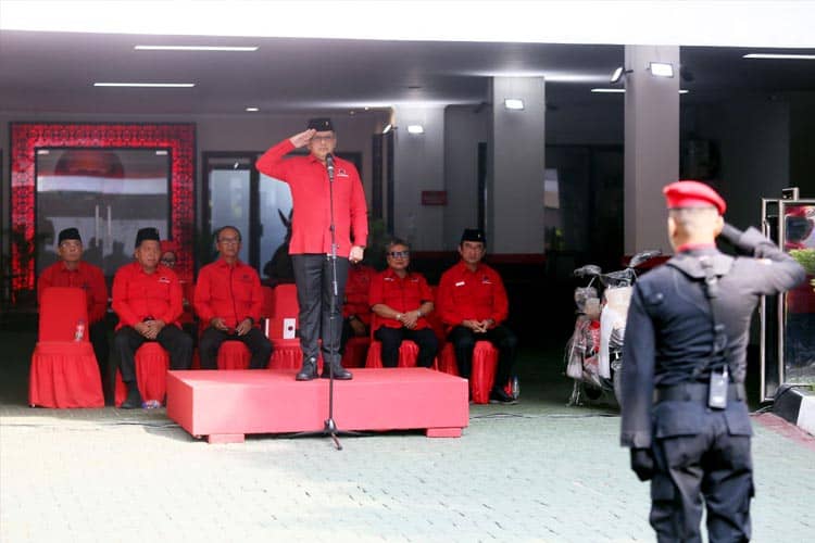 PDI Perjuangan Laksanakan Upacara Memperingati HUT ke-78 RI, Ratusan Kader Hadir di Sekolah Partai