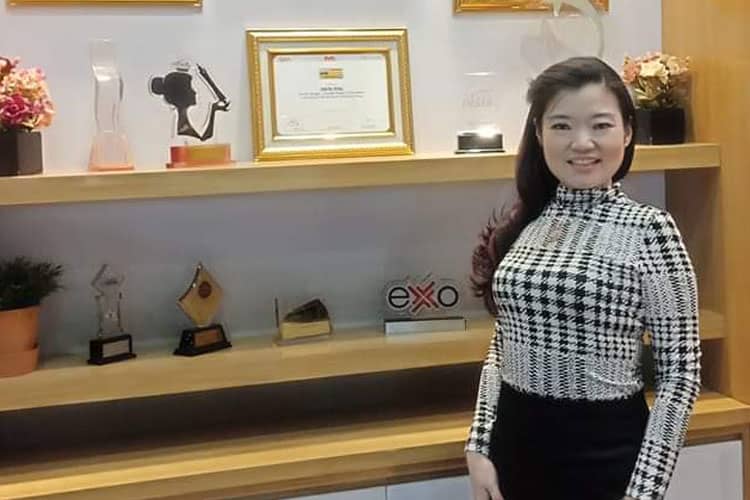 Royal Garden Memenangkan Penghargaan Tingkat Nasional Franchise Market Leader