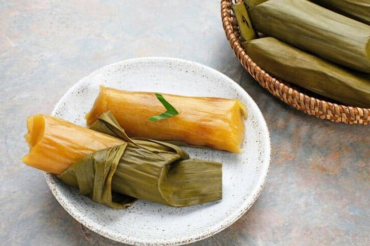 7 Kue Tradisional Indonesia Berbungkus Daun Pisang, Mana Kesukaanmu?