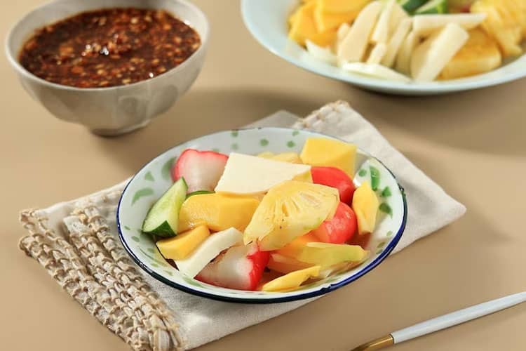 Filosofi Rujak: Lezatnya Kehidupan dalam Keanekaragaman