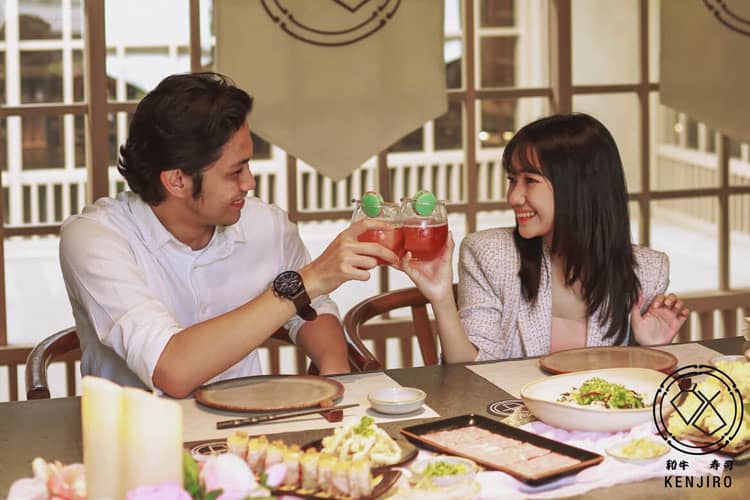 8 Rekomendasi Tempat Dinner Romantis di Jakarta