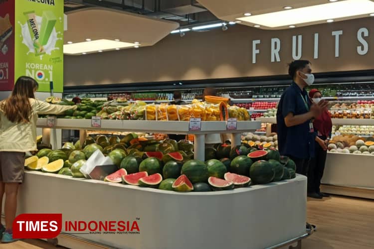 Investasi Rp50 Miliar, Hokky Buka Supermarket Terbesar di Pakuwon City