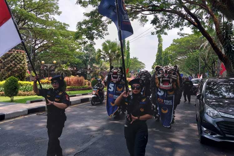 NasDem Kota Malang Meriahkan Pawai Pemilu 2024