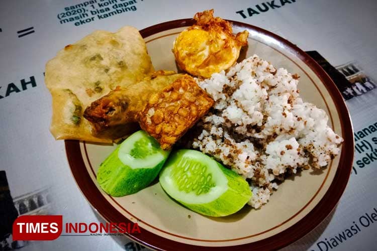 Nasi TO Kalektoran, Kuliner Legendaris Tasikmalaya yang Disukai Artis Ibu Kota