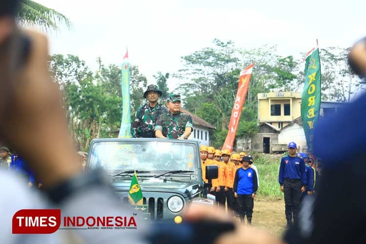 Kasad TKASAD: TMMD Tingkatkan Kesejahteraan Masyarakat 3T Bersama