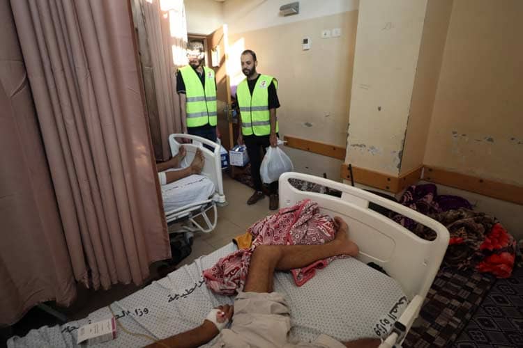 Golden Future Indonesia Salurkan Bantuan Darurat Bagi Penyintas Agresi Gaza