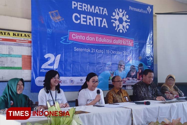 PermataBank Mengajarkan Literasi Keuangan pada Anak-Anak SD di Solo