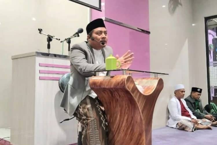 Giat Shalat Subuh Keliling Berjemaah, Puguh Wiji Pamungkas Sampaikan Pentingnya Generasi Berdaya, Berkualitas dan Berdaya Saing
